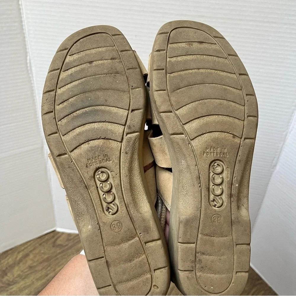 ECCO Beige Leather Wedge Sandals Size 39